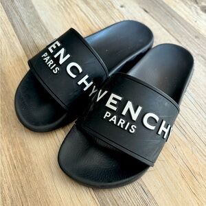 Givency Paris Black Slides Size 8 - Unisex
